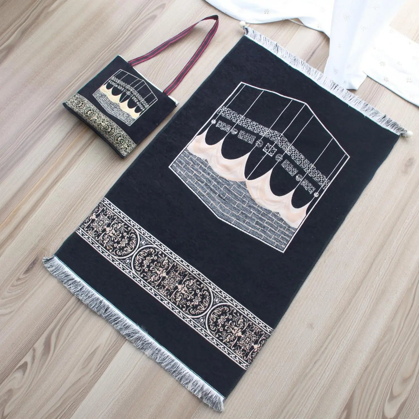 2er-Set Gebetsteppiche mit Geschenktasche – Reisetepich für Muslime