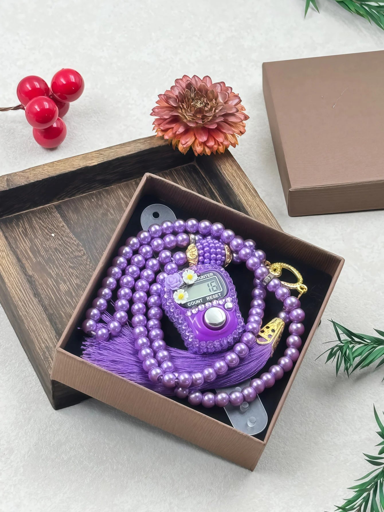 Compteur 99 perles imitation nacrées avec fleurs diamantées – Coffret cadeau élégant