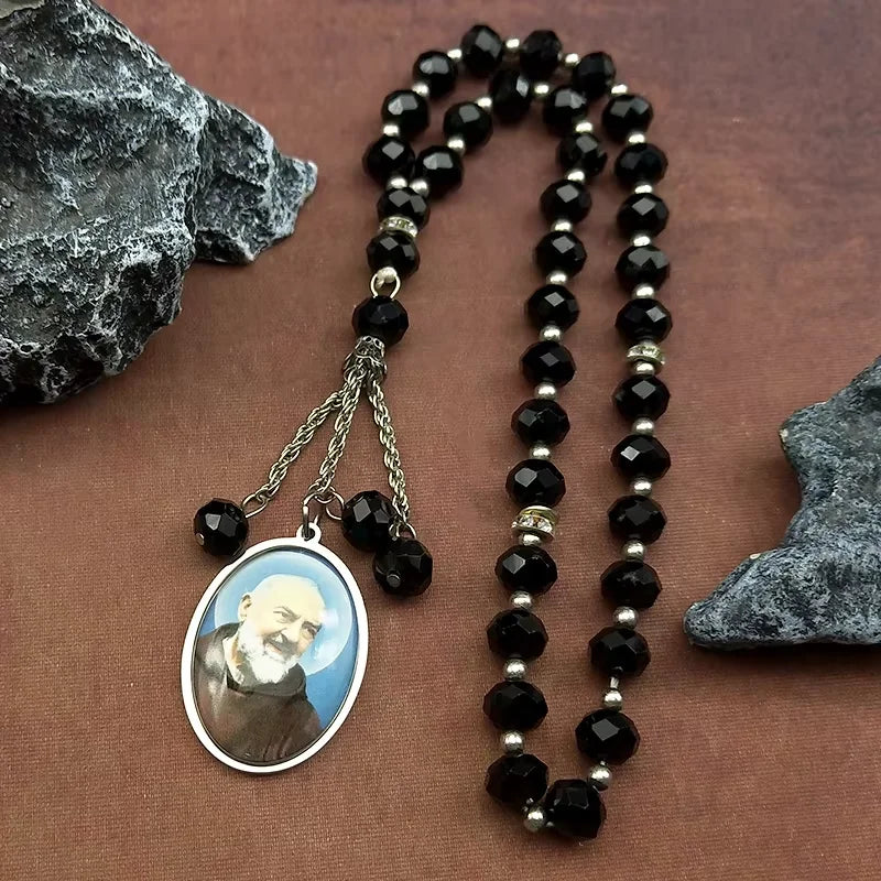 Collier médaille Padre Pio en acier inoxydable doré – amulette catholique unisexe