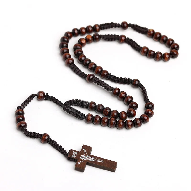 Collier Chapelet en Bois Naturel – Croix de Jésus Tressée à la Main | Bijou Religieux Catholique Unisexe