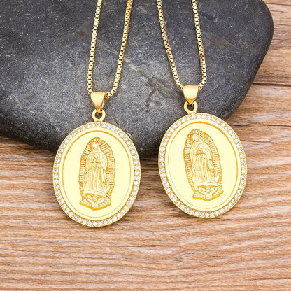 Halskette Jungfrau Maria aus Kupfer und Kristallen – Unisex-Glaubensschmuck