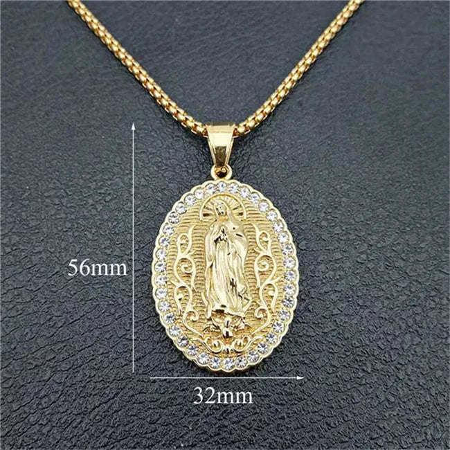 Grand collier pendentif Vierge Marie doré – bijou religieux unisexe