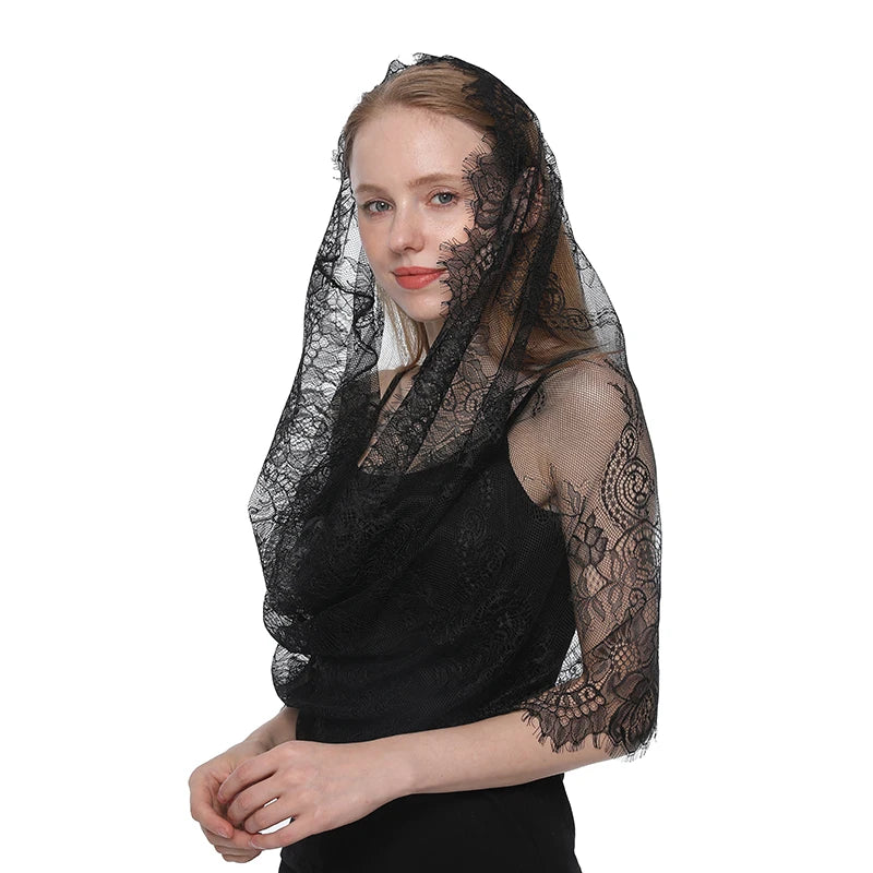 Voile mantille catholique femme en dentelle brodée – châle de prière, église et mariage