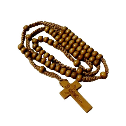Collier chapelet en perles de bois avec croix – décoration religieuse