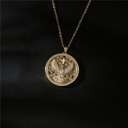 Collier Femme Esprit Saint Doré 18K – Pendentif Oiseau Sacré avec Croix et Chaîne Délicate