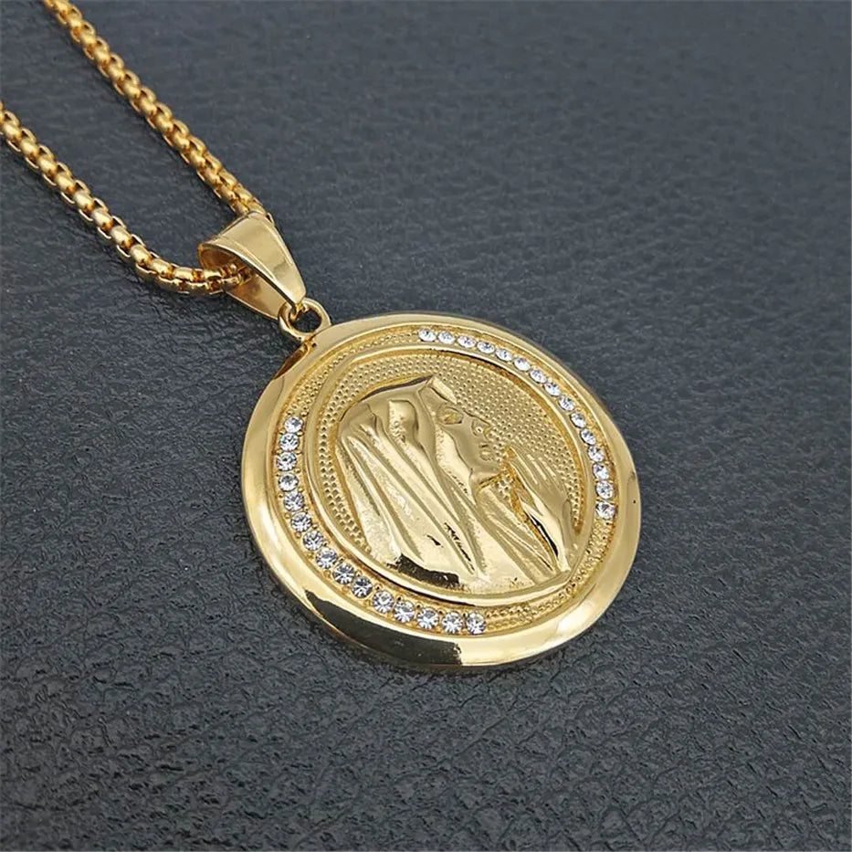 Grand collier pendentif Vierge Marie doré – bijou religieux unisexe