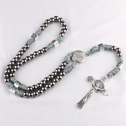 Collier croix Saint Benoît vintage avec cordon tressé – bijou de prière pour homme