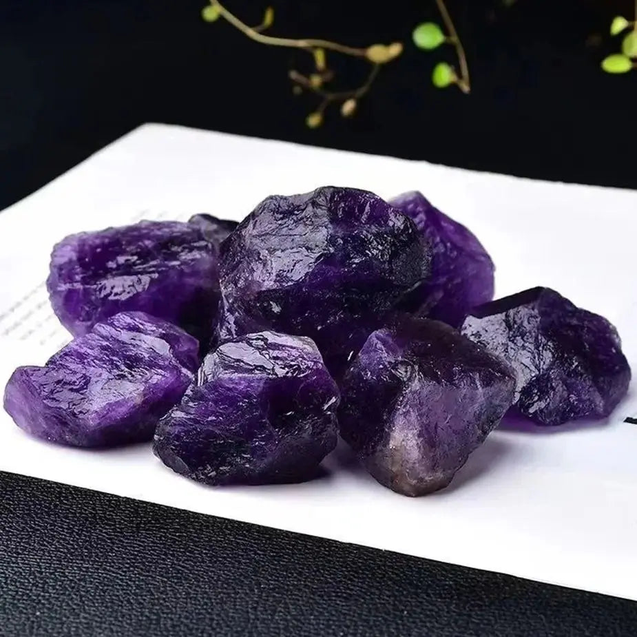 Pierre brute d’Améthyste naturelle – Cristal violet Reiki, énergie & décoration spirituelle