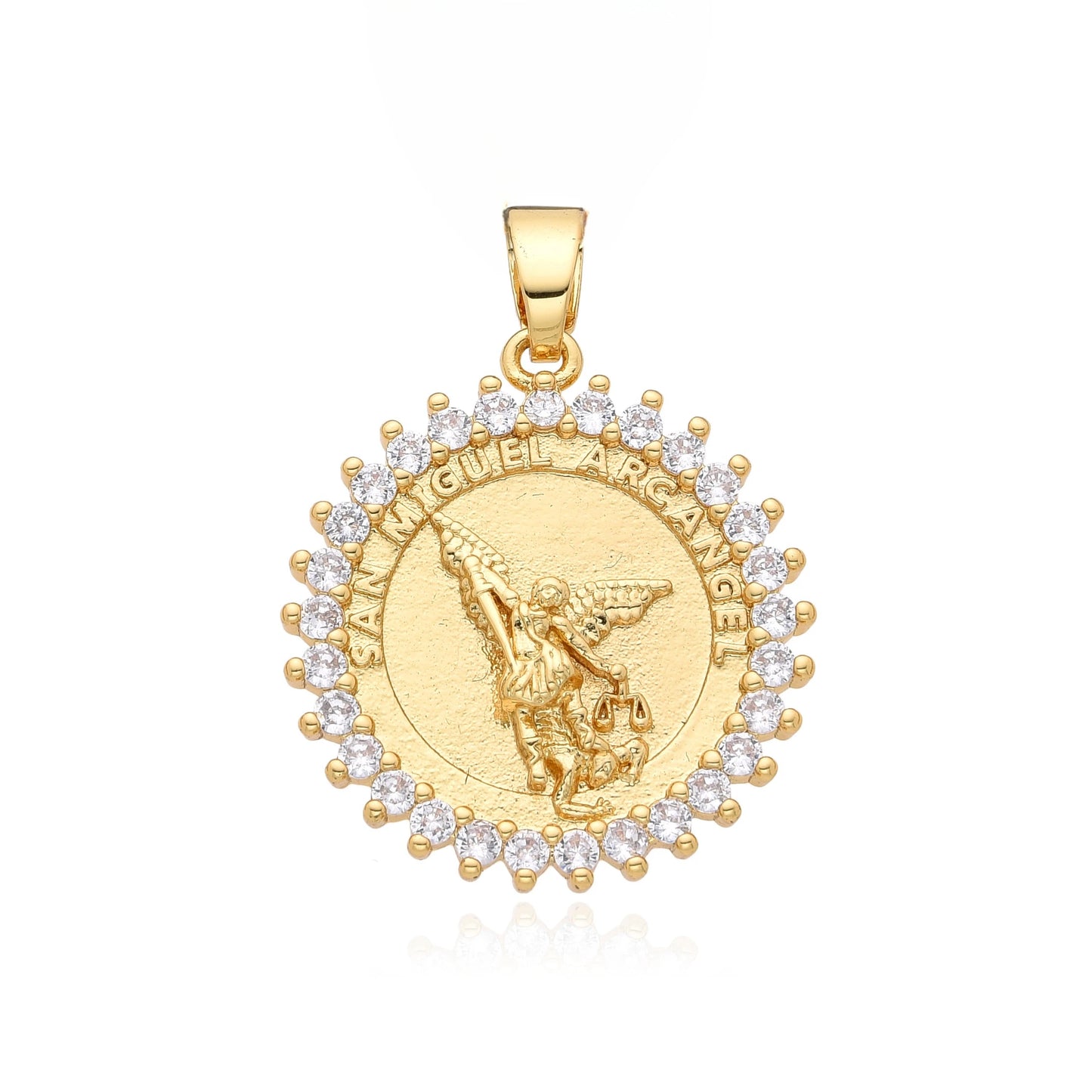 Pendentif Archange Saint Michel Doré – Médaille Religieuse Catholique avec Bord Coquillage et Zircons