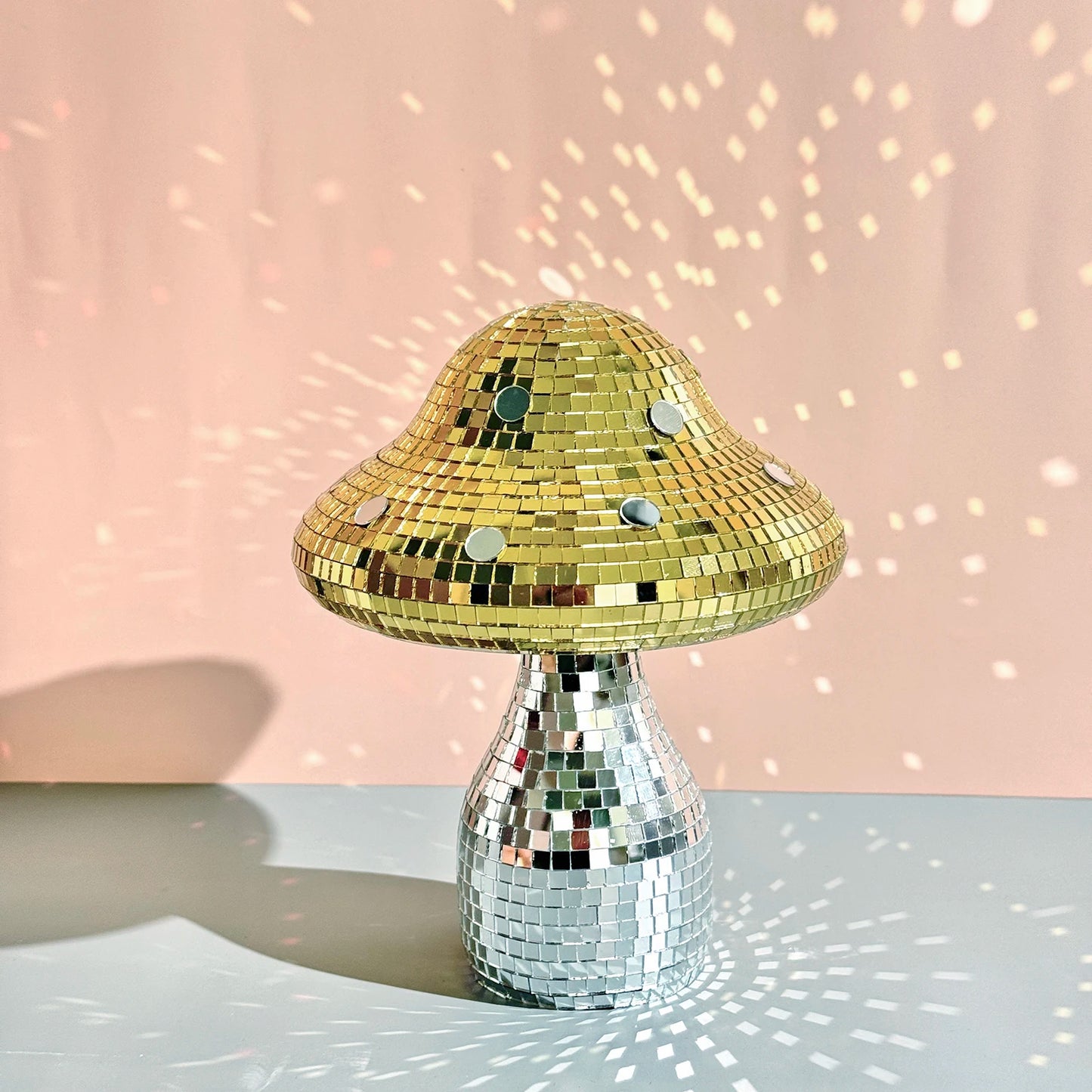 Champignon Disco Rétro – Boule à Facettes Décorative pour Salon, Bureau & Fêtes