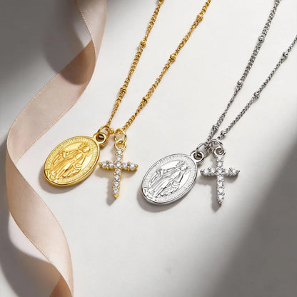 Collier Vierge Marie avec croix en zircon – bijou religieux pour femme