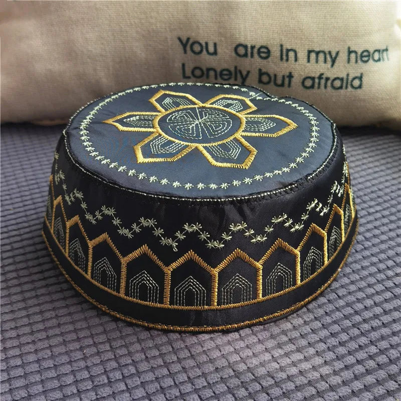 Bonnet de prière musulman homme brodé – kufi islamique en coton