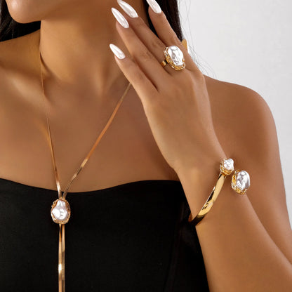Damen Schmuckset mit Barock-Perlenoptik – Kette, Armreif & Ring