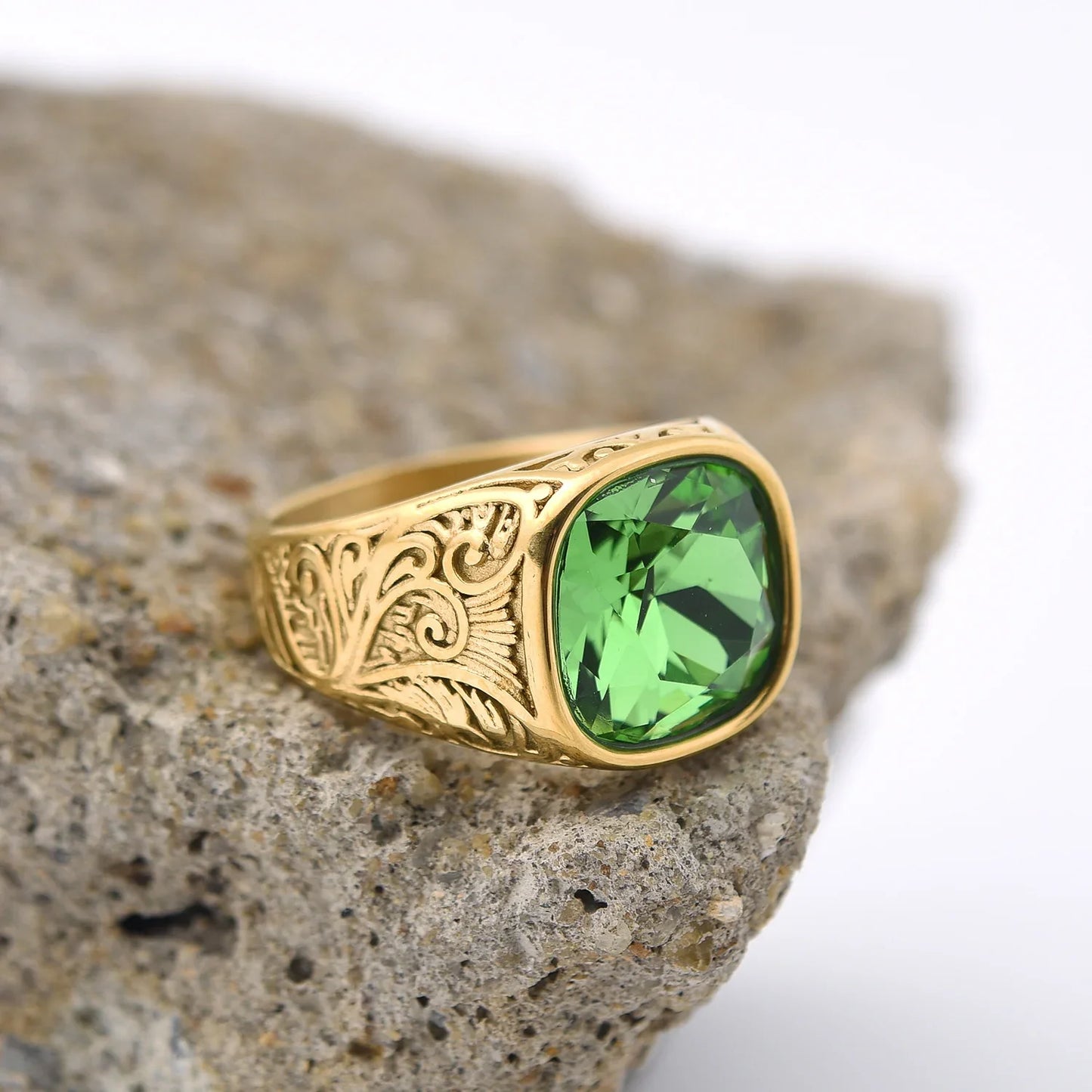 Bague homme acier inoxydable avec pierre colorée – style vintage mystique
