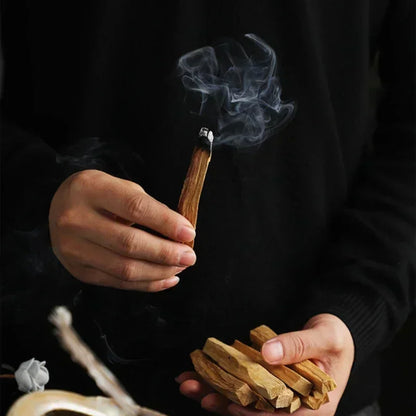 Encens palo santo premium du Pérou – bois sacré purifiant pour méditation et parfum maison