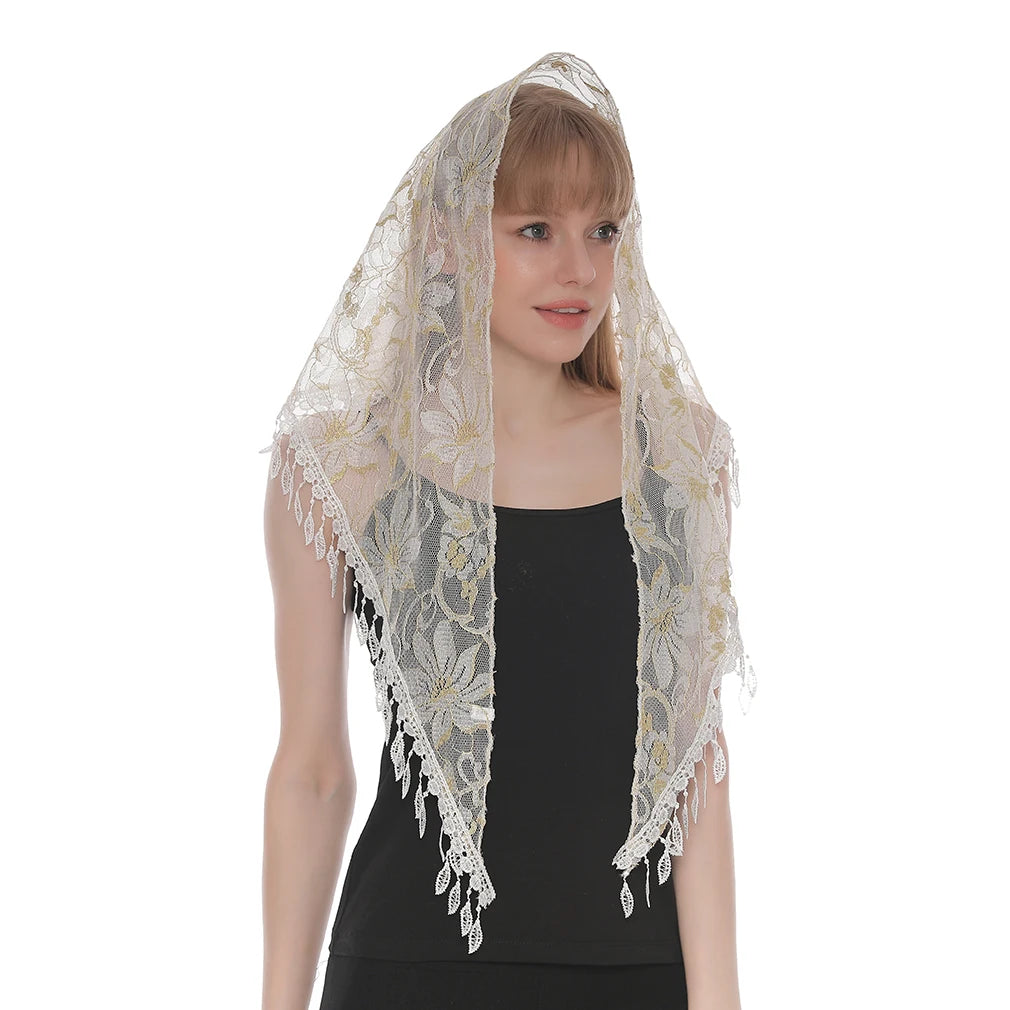 Voile mantille catholique femme en dentelle brodée – châle de prière, église et mariage