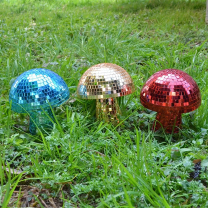 Retro Mushroom Disco Ball Lamp – LED 360° Reflective Mirror Light for Home & Parties