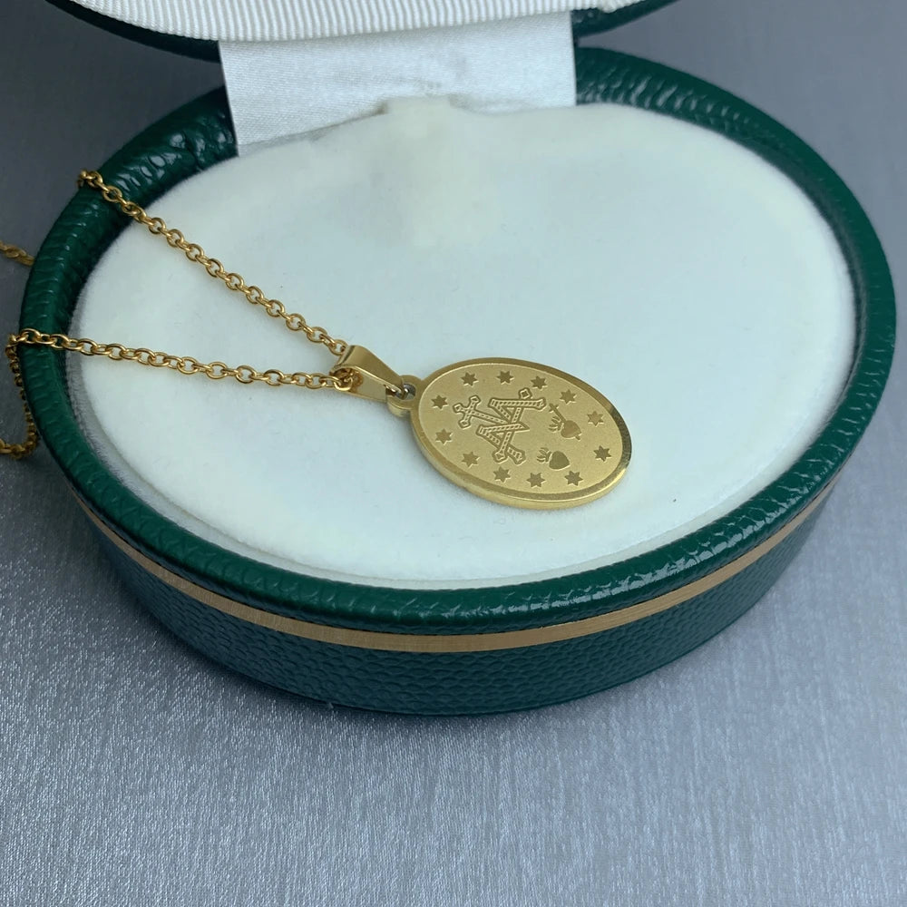 Halskette ovaler Medaillon Jungfrau Maria vergoldet – religiöser Schmuck für Frauen