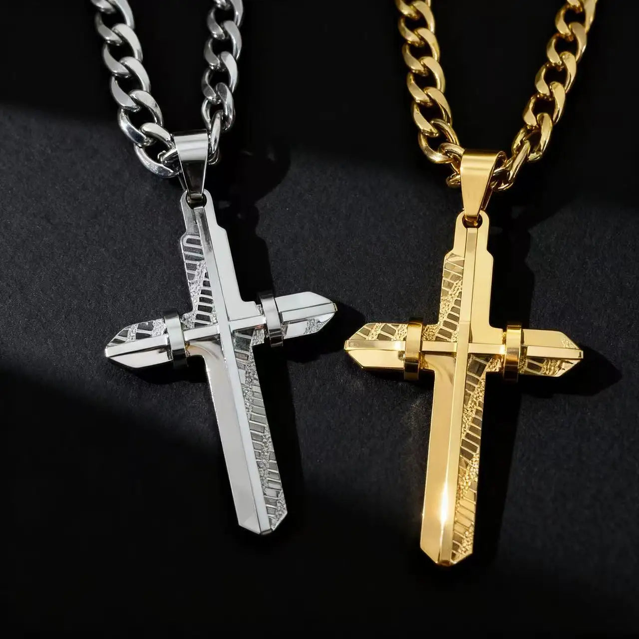 Collar colgante de cruz 3D en acero inoxidable 316L – joyería religiosa para hombre