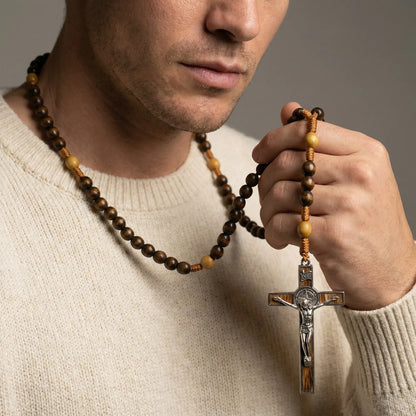Collier chapelet catholique homme VNOX – Perles de bois marron et croix crucifix