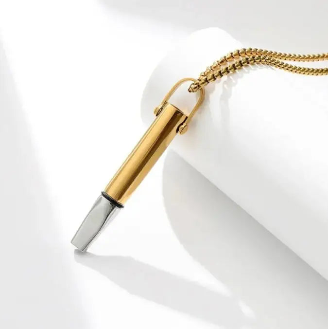 Collier croix Saint Benoît vintage avec cordon tressé – bijou de prière pour homme