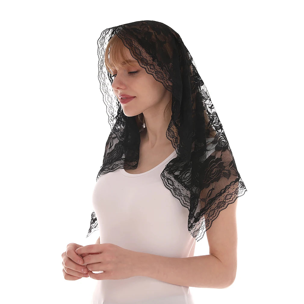 Voile mantille catholique femme en dentelle brodée – châle de prière, église et mariage