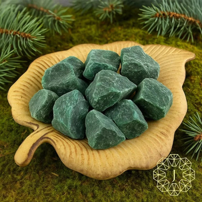 Pierre brute verte couleur émeraude – Cristal minéral énergétique pour décoration spirituelle