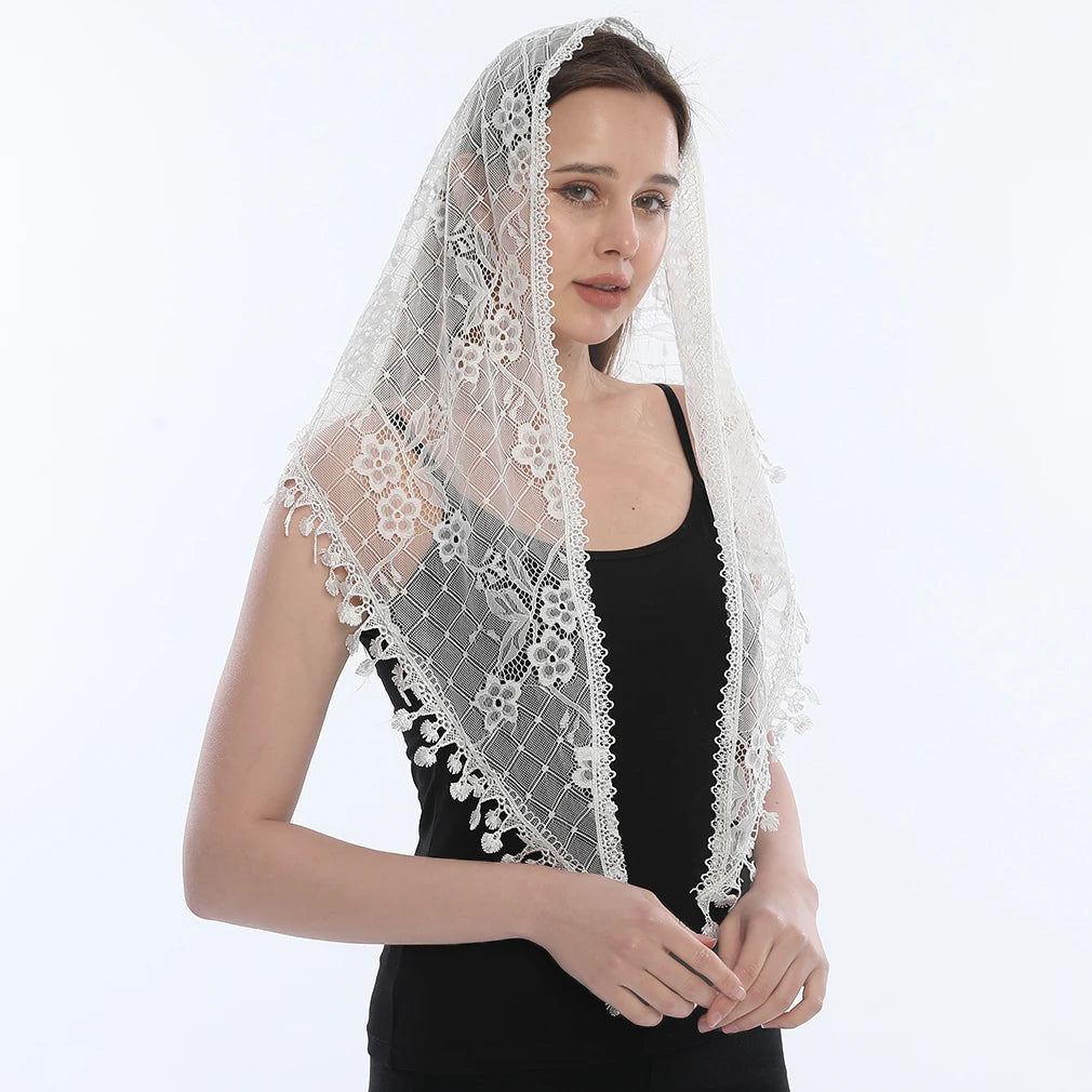 Voile mantille catholique femme en dentelle brodée – châle de prière, église et mariage