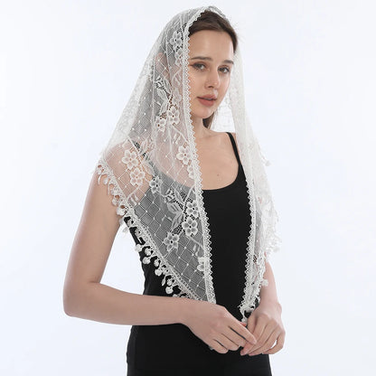 Voile mantille catholique femme en dentelle brodée – châle de prière, église et mariage