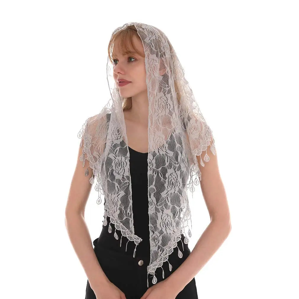 Voile mantille catholique femme en dentelle brodée – châle de prière, église et mariage