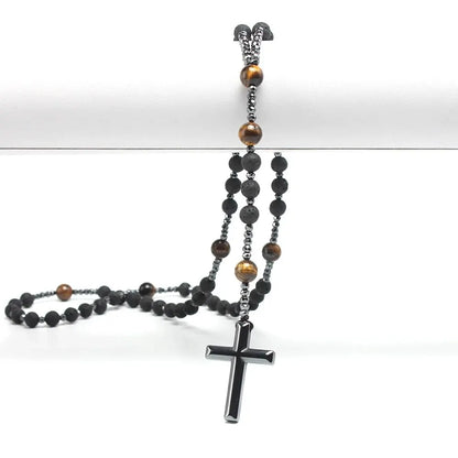Collier long en pierre de lave et œil-de-tigre avec croix – bijou religieux pour homme