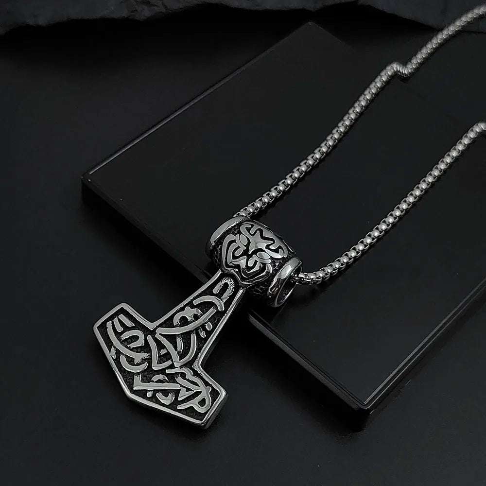 Thorhammer Mjölnir Halskette aus 316L Edelstahl – Runen