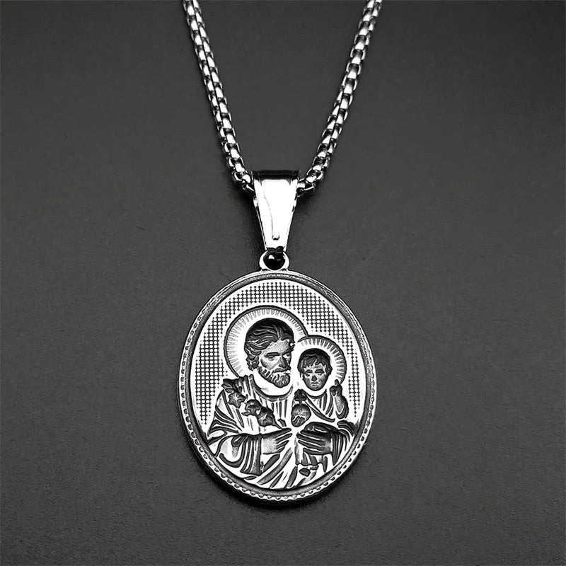 Collier médaille Saint Joseph en acier inoxydable doré – bijou chrétien