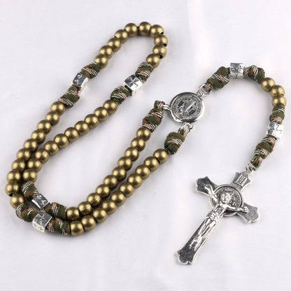 Collier croix Saint Benoît vintage avec cordon tressé – bijou de prière pour homme