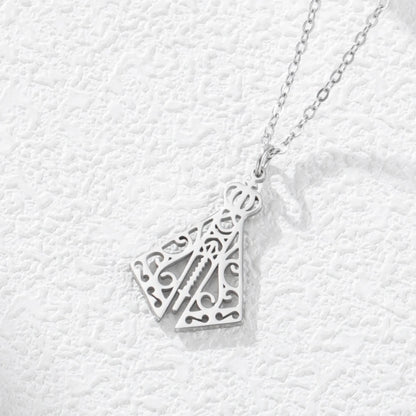 Collier Vierge de la Vallée en acier inoxydable – bijou catholique spirituel