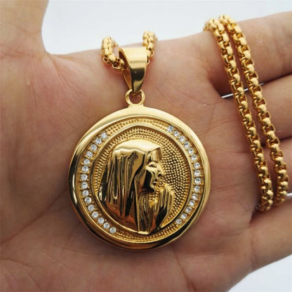 Grand collier pendentif Vierge Marie doré – bijou religieux unisexe