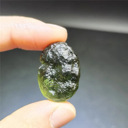 Pierre de Moldavite naturelle verte 5-25 g – Cristal minéral tchèque pour pendentif et collection